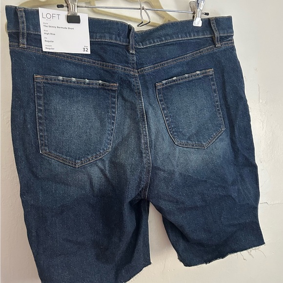 NWT Loft Bermuda Shorts - Picture 2 of 4